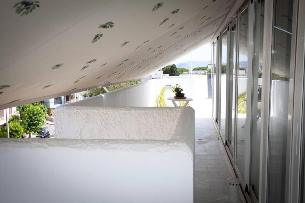 Stavros Amazing Apartment In The Centre Of Kos Cidade de Kos Exterior foto
